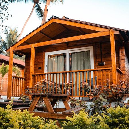 Tranquill Riverside Luxury Cottages With Bathtub, Candolim Exterior foto