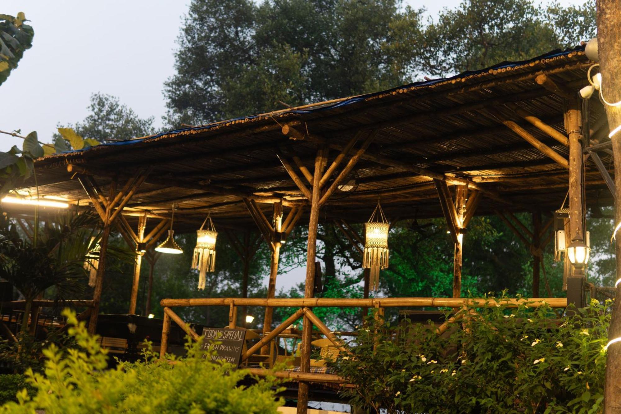 Tranquill Riverside Luxury Cottages With Bathtub, Candolim Exterior foto
